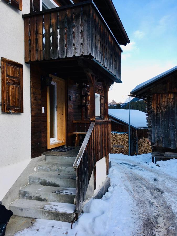 Casa Nacla Sedrun/Surrein Lägenhet Exteriör bild