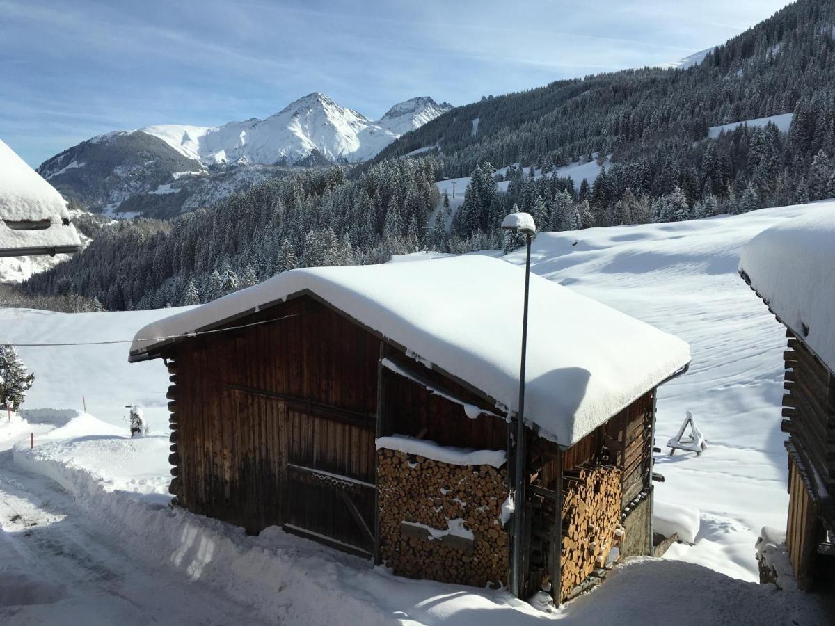 Casa Nacla Sedrun/Surrein Lägenhet Exteriör bild