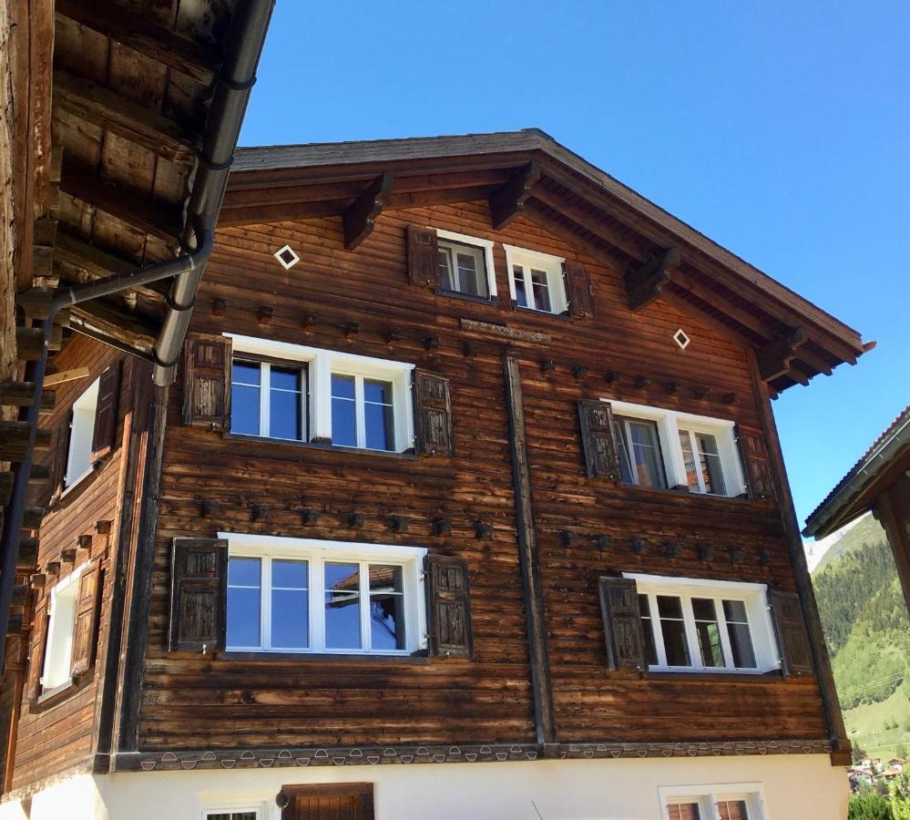 Casa Nacla Sedrun/Surrein Lägenhet Exteriör bild
