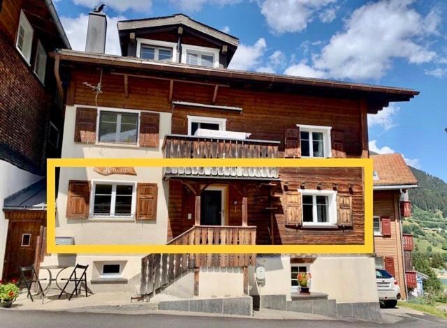 Casa Nacla Sedrun/Surrein Lägenhet Exteriör bild