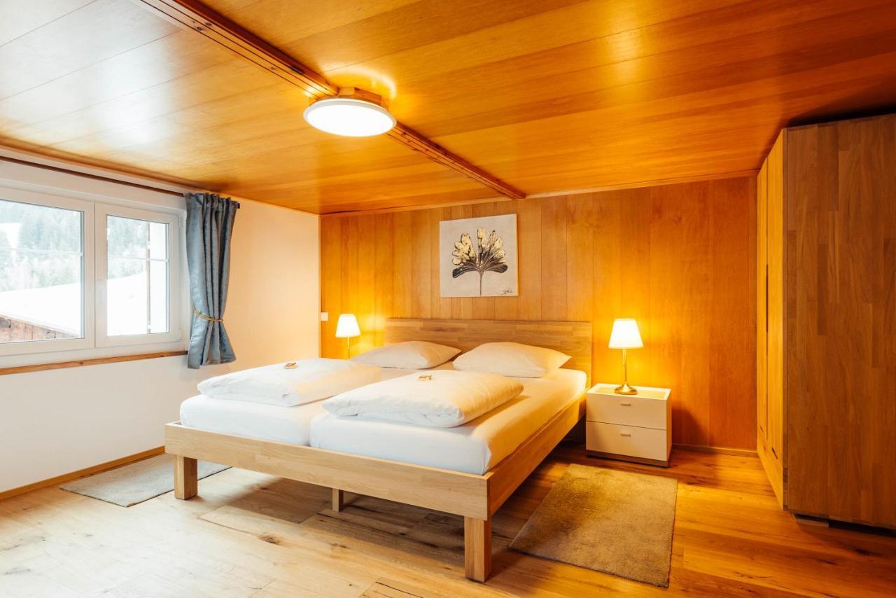 Casa Nacla Sedrun/Surrein Lägenhet Exteriör bild